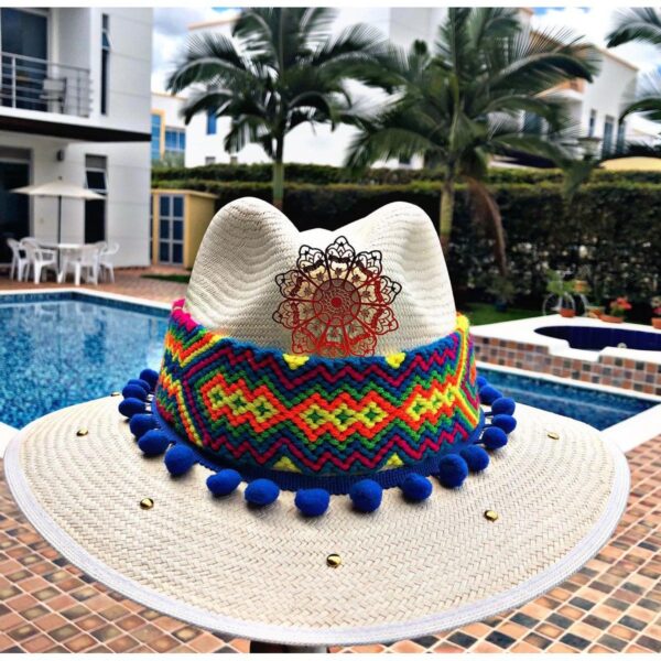 sombrero decorado para mujer flores cintas elegante bisuteria sol playa agudeño decorado artesanal elegua vaquero cabalgata de moda vueltiao Santa Marta Montería bisuteria cali cartagena bucaramanga fiesta, Sombrero Indiana Decorado Para Mujer, sombreros de palma de iraca, sombreros decorados en colombia, sombreros personalizados de palma de iraca, sombreros artesanales con bordados, Hats made of Iraca palm