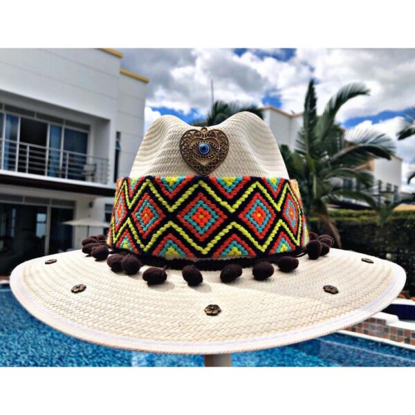 sombrero para mujer decorado vaquero agudeño decorado bisuteria elegante de moda artesanal playa sol elegua cintas fiesta vueltiao flores medellin soacha bello Santa Marta Montería bisuteria cabalgata, Sombrero Desflecado Para Mujer, sombreros de palma de iraca, sombreros decorados en colombia, sombreros personalizados de palma de iraca, sombreros artesanales con bordados, Hats made of Iraca palm