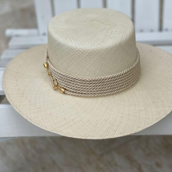 Sombrero Cordobés para mujer decorado Sombrero Cordobés para mujer decorado