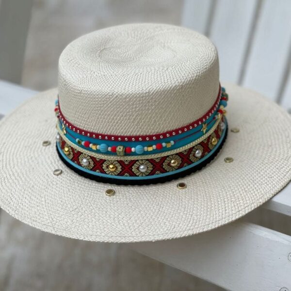 Sombrero Cordobés decorado para mujer Sombrero Cordobés decorado para mujer