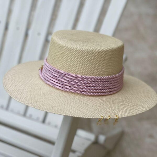 Sombrero Cordobés decorado para mujer Sombrero Cordobés decorado para mujer