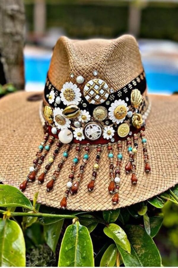 Sombrero para mujer decorado