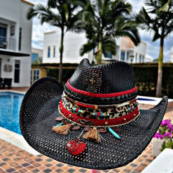 Sombrero negro decorado para mujer rojo 00001