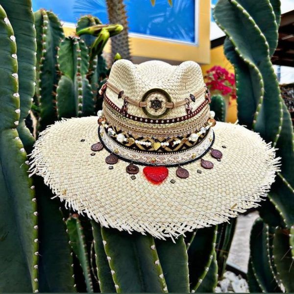 Sombrero para mujer decorado Desflecado Ref. 220606001 | Milolita Store - Tienda Virtual |%count(title)%