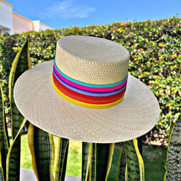 sombrero cordobés decorado splash crudoSombrero Cordobés Colour Splash Crudo, sombreros de palma de iraca, Hats made of Iraca palm