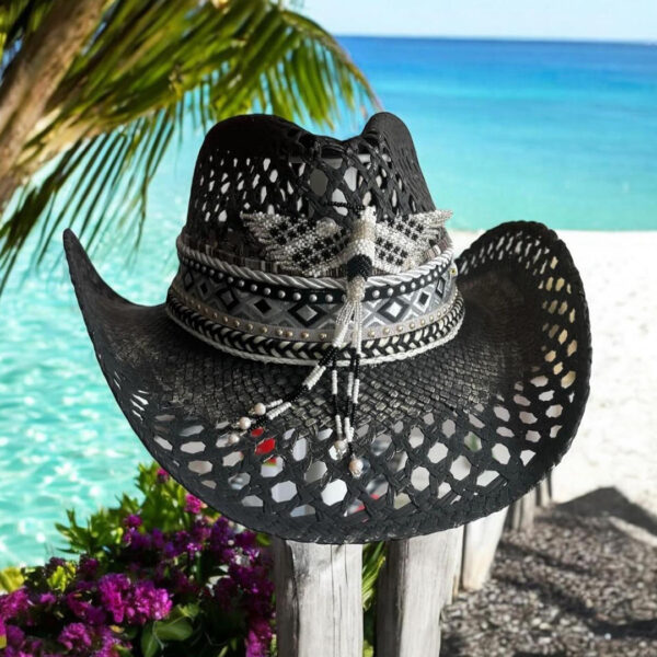 sombrero decorado para mujer calado negro libertySombrero Calado Negro Liberty, sombreros de palma de iraca, Hats made of Iraca palm