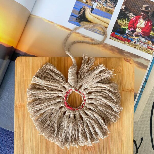 Colgante artesanal POM POM de 15 cm color café vintage 00001, Colgante Artesanal Pom Pom De 15Cm Color Café Vintage, sombreros de palma de iraca, sombreros decorados en colombia, sombreros personalizados de palma de iraca, sombreros artesanales con bordados, Hats made of Iraca palm