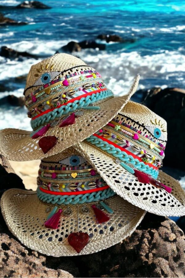 Sombrero ojito folky calado crudo decorado para mujer