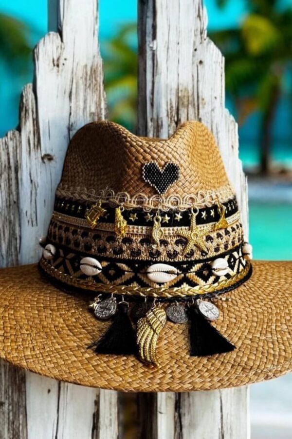 Sombreros Personalizados Artesanales en Colombia | Milolita Sombrero indiana rock personalizado para mujer