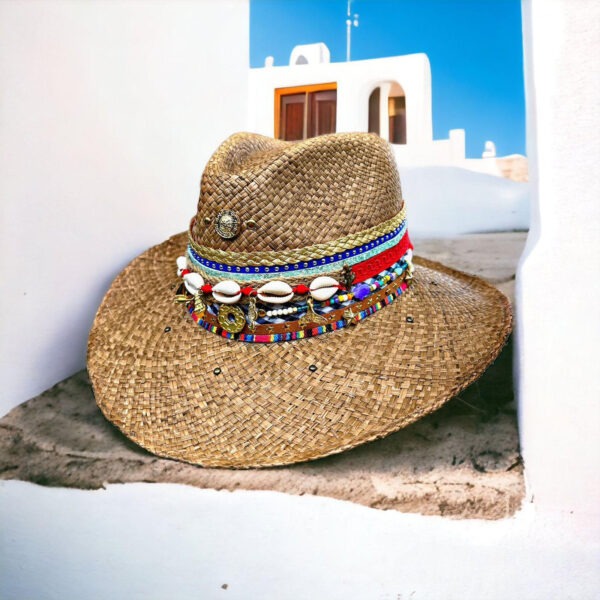 sombrero decorado para mujer indiana shell 001, Sombrero Indiana Shell, sombreros de palma de iraca, sombreros decorados en colombia, sombreros personalizados de palma de iraca, sombreros artesanales con bordados, Hats made of Iraca palm