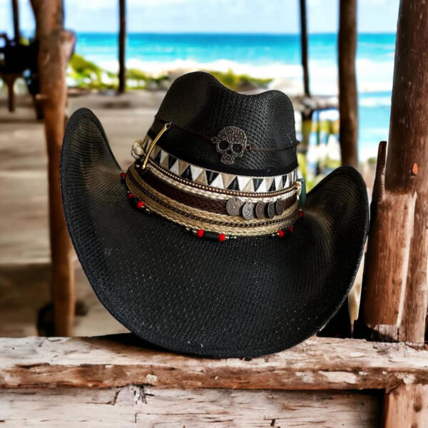Sombrero decorado Cowboy Black, Sombrero Cowboy Calavera Rock Black, sombreros de palma de iraca, sombreros decorados en colombia, sombreros personalizados de palma de iraca, sombreros artesanales con bordados, Hats made of Iraca palm