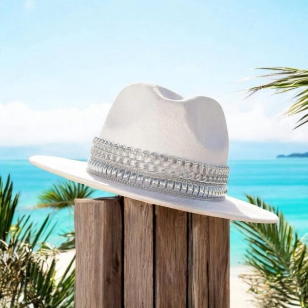 Sombrero Fedora blanco en paño decorado para mujer, Sombrero Fedora Off White En Paño