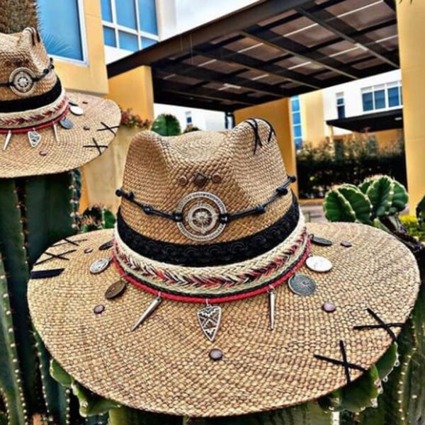 Handmade Indiana Hat For Men, Sombrero Indiana Para Hombre Hecho A Mano, sombreros de palma de iraca, sombreros decorados en colombia, sombreros personalizados de palma de iraca, sombreros artesanales con bordados, Hats made of Iraca palm