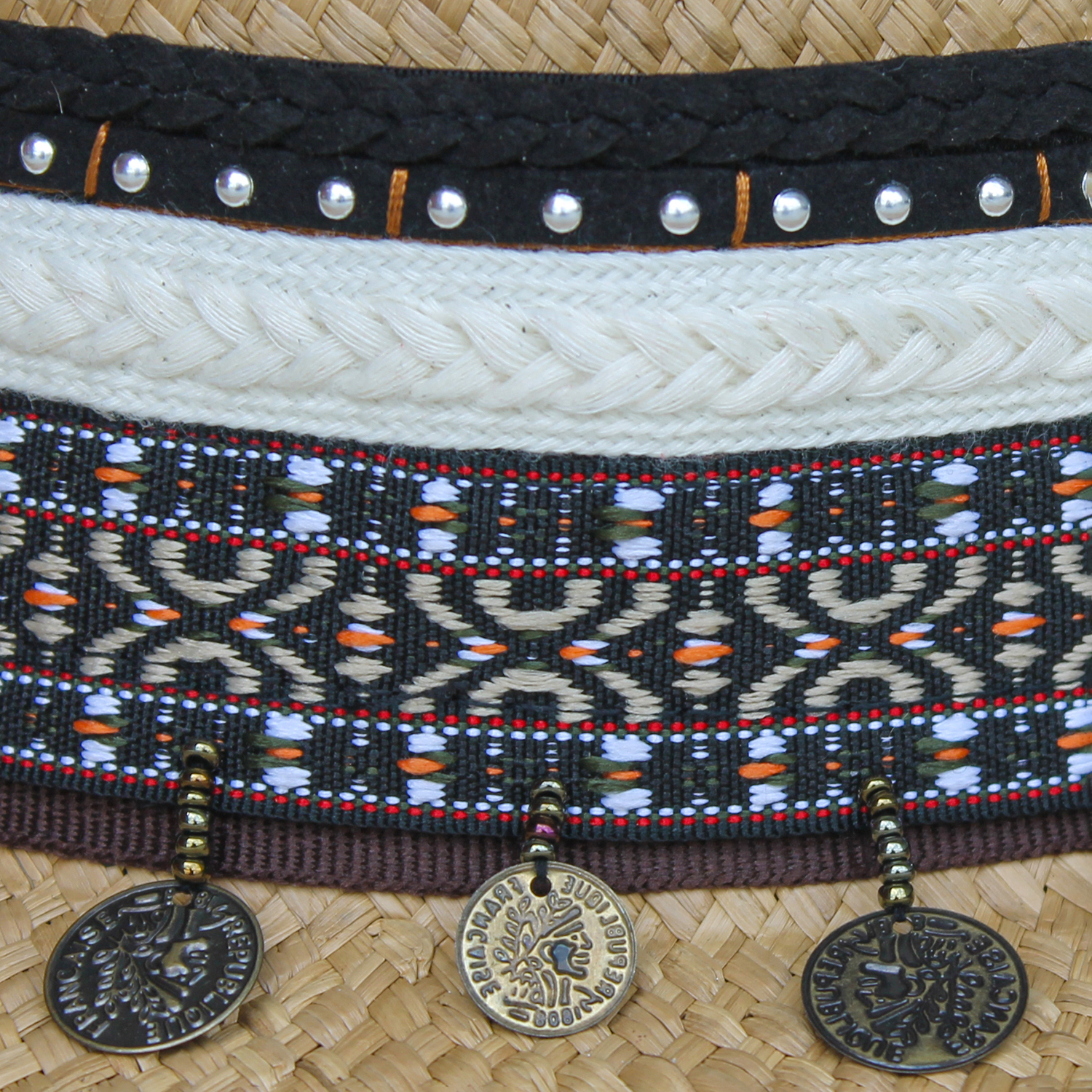 Sombrero Borsalino Color Cafe con adorno Boho Travel Marroquí Coins Sombrero Borsalino Color Cafe con adorno Boho Travel Marroquí Coins